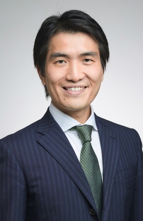 写真。若杉忠弘講師。