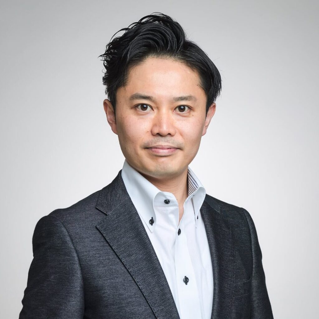 写真。平山宗隆講師。